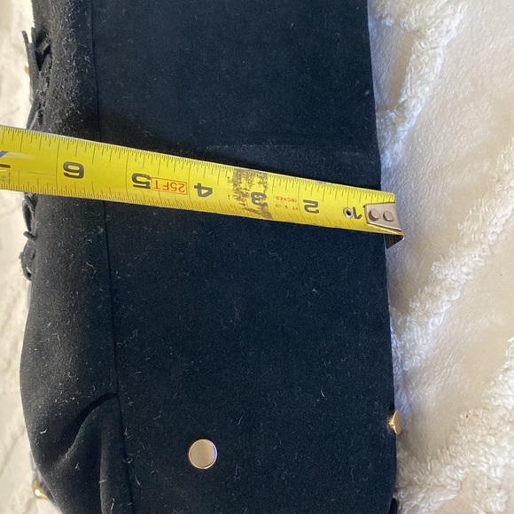 -Suede handbag with fringe by CZ Falconer . Bohemian style - Picture 5 of 10